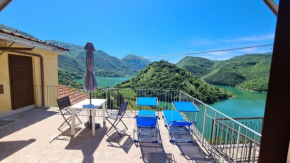 Amazing Lake View Castel di Tora